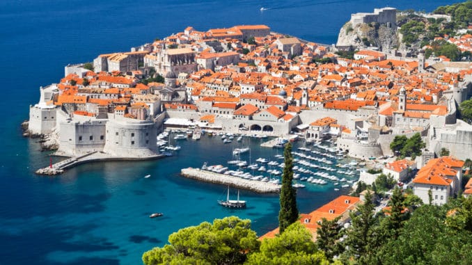 Altstadt von Dubrovnik am Meer