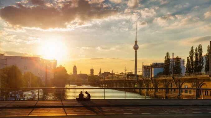 Berlin beim Sonnenuntergang