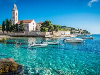 Kristallklares Wasser in Kroatien